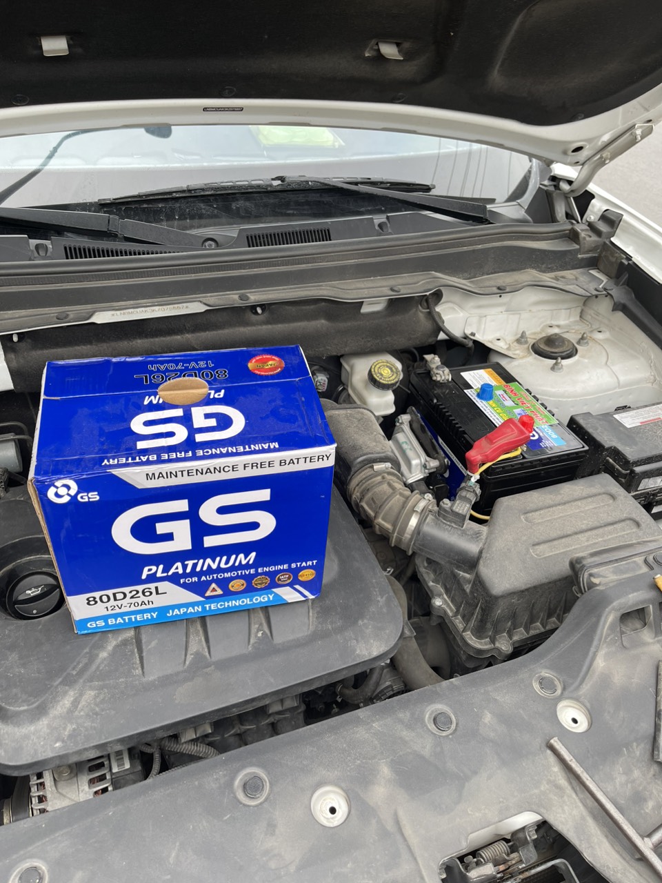 ac-quy-gs-80d26l-mf-12v-70ah