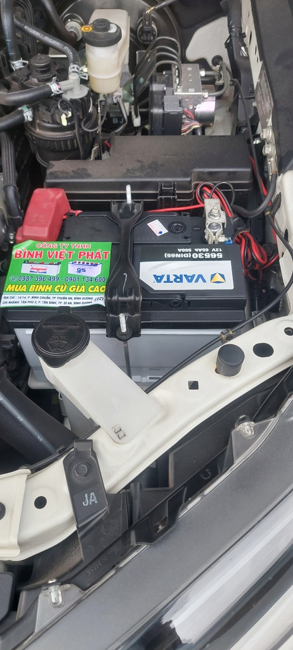 ac-quy-varta-56530-din65-12v65ah-3.
