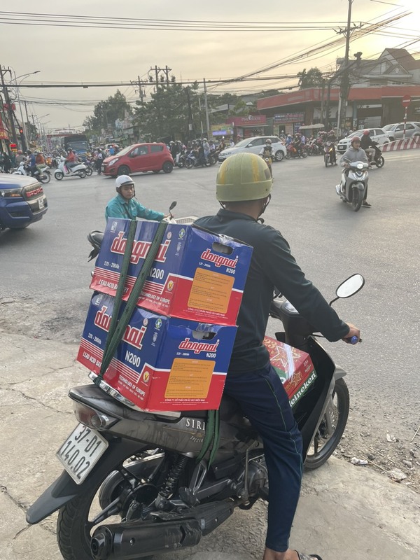 _ac-quy-dong-nai-n200-12v200ah-p5