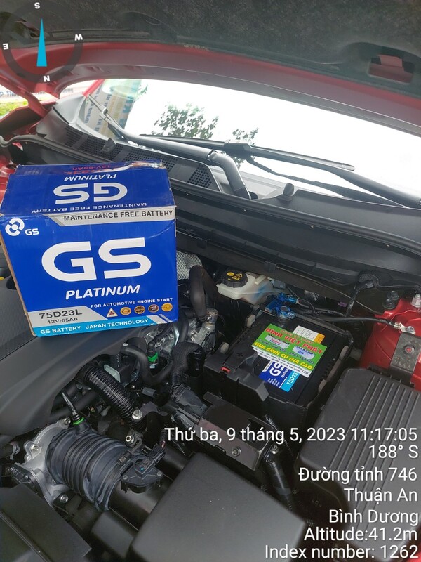 ac-quy-gs-75d23l-mf-12v65ah-2